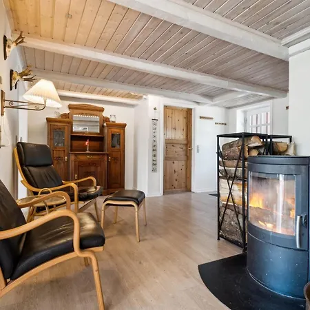 Ieva Holiday home Akirkeby