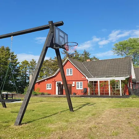 Dom wakacyjny Ieva - 3-9km From The Sea By Interhome Åkirkeby